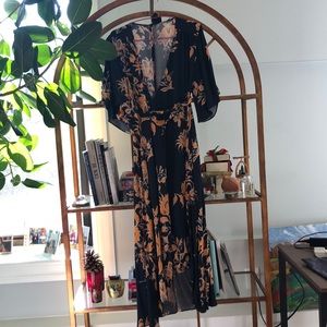 Zara Women midi dress. Size: XS (Almost new)